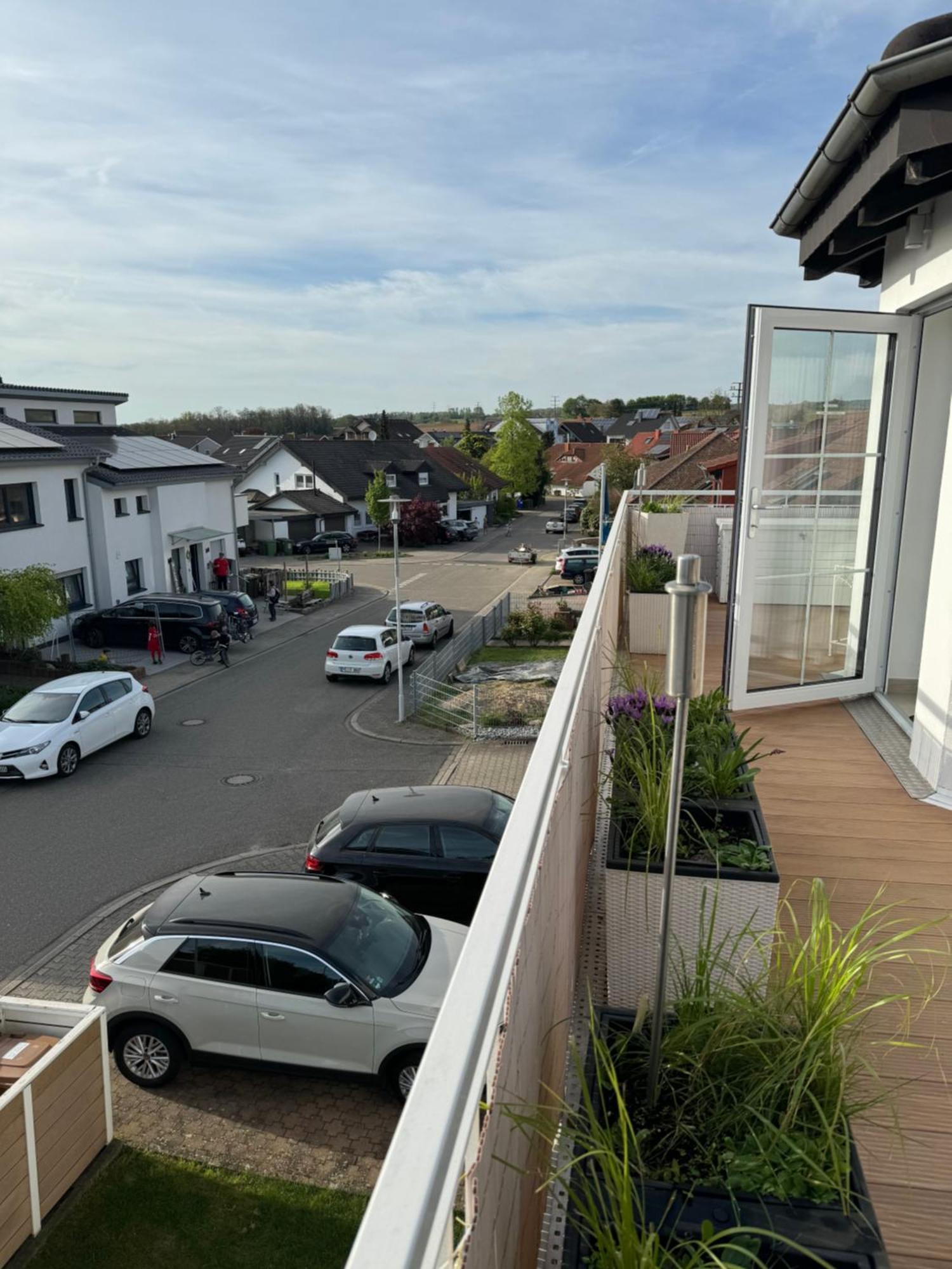 Spacy 3 Bedroom Plus Sleeping Couch Apartment Work&Travel Close To Heidelberg Dielheim المظهر الخارجي الصورة